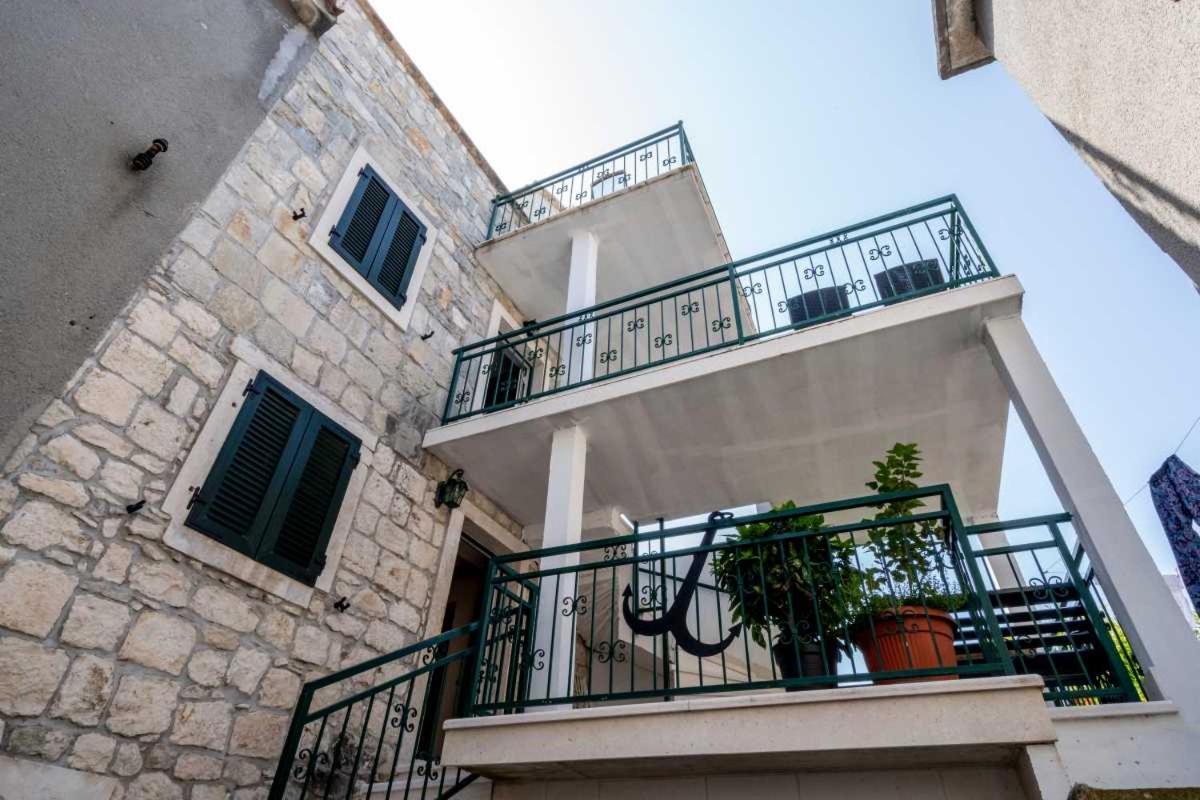 Apartments Inn Baška Voda Εξωτερικό φωτογραφία