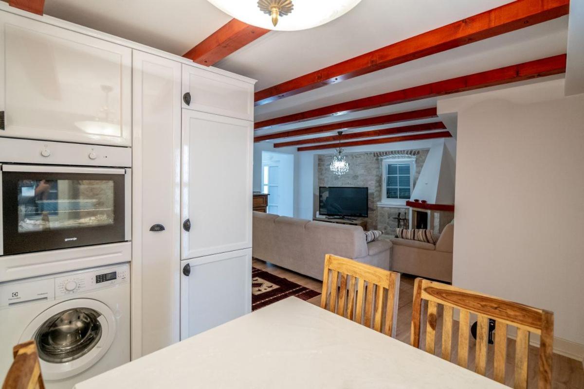 Apartments Inn Baška Voda Εξωτερικό φωτογραφία